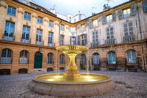 Véronique LARRUE - LARRUE VERONIQUE